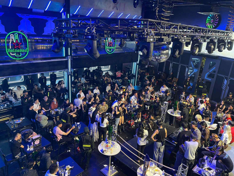 Đột kích loạt quán bar ở Cần Thơ, phát hiện 16 đối tượng dương tính với ma túy -0