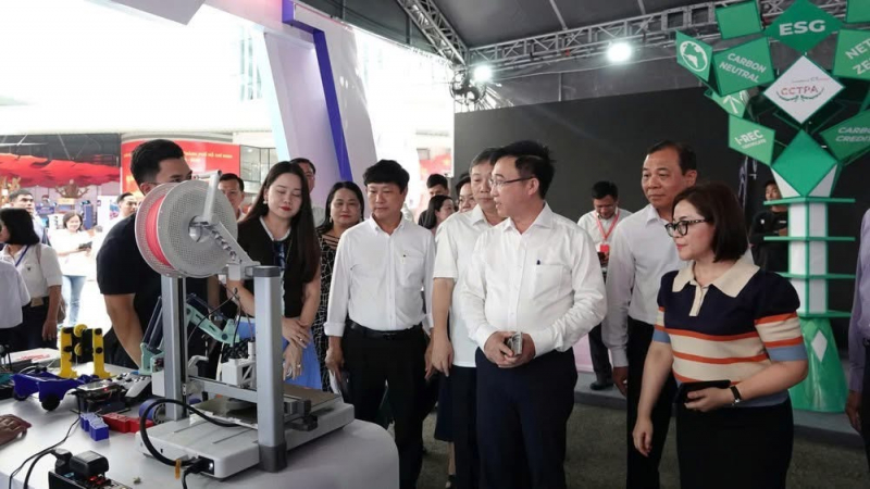 Triển lãm Sản phẩm Công nghệ chiến lược Quốc gia tại TP Hồ Chí Minh -0