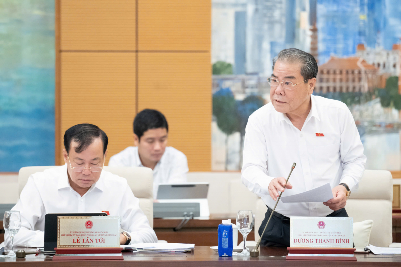 202510130926331921_z7110491570304_00315ecd5e06a3dffb82249a2ffefb82.jpg -0