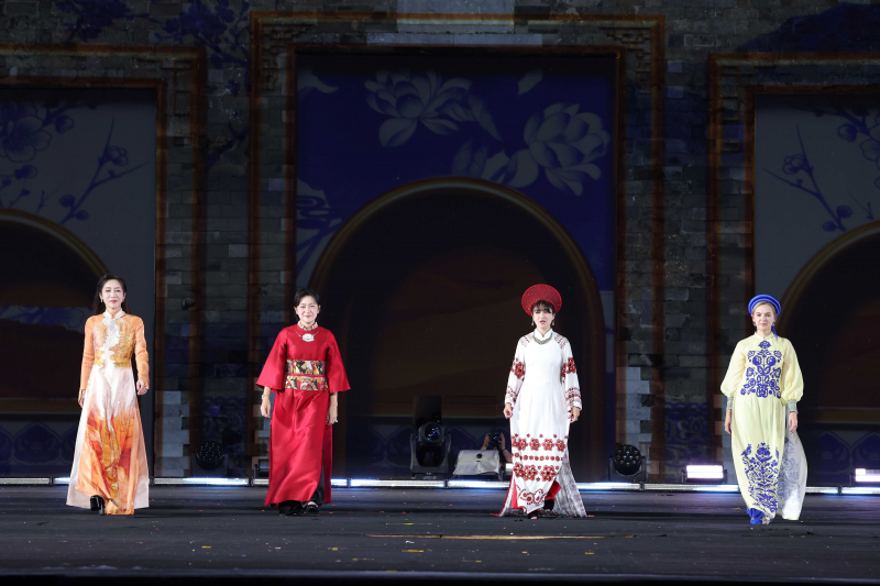 1 triệu lượt khách tham gia Lễ hội Văn hoá thế giới tại Hà Nội -0