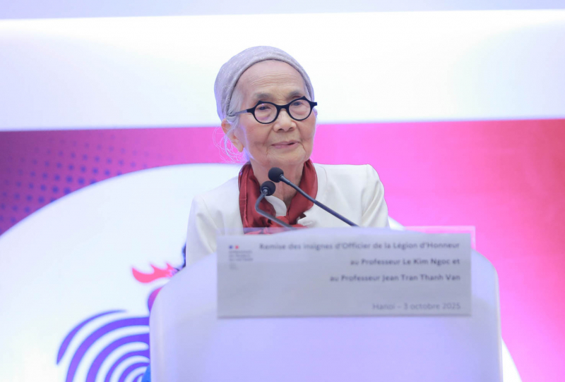 Two French - Vietnamese scientists awarded with France’s Legion of Honor -4