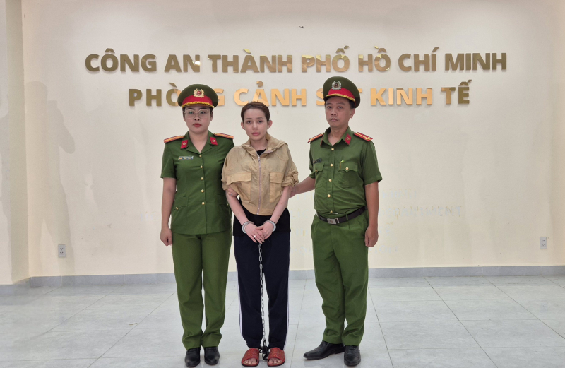 Ngân 98" bị bắt tạm giam vì sản xuất, buôn bán hàng giả - Báo Công an Nhân  dân điện tử