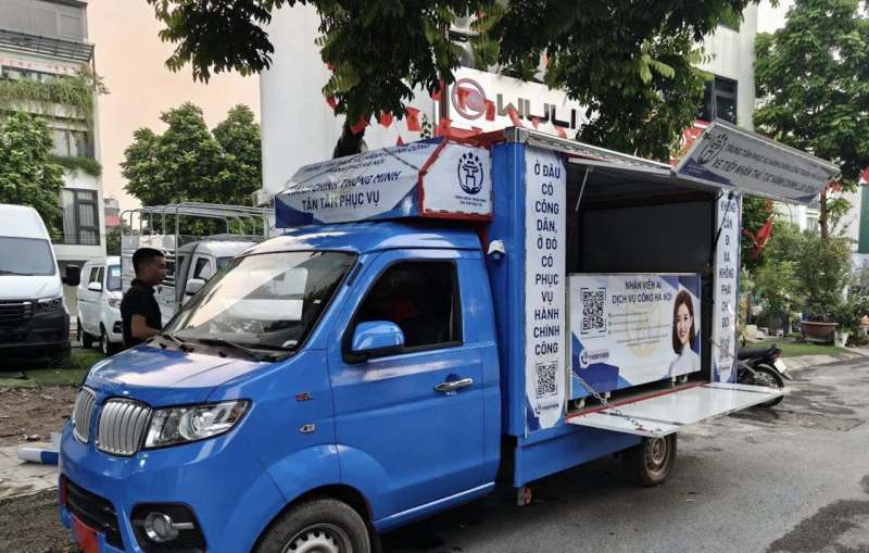 Hanoi: Oamenii pot depune cereri pentru terenuri cu vehicule mobile în piețe, școli... -0