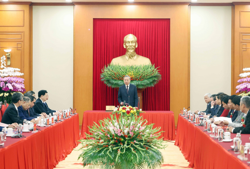 Tổng Bí thư Tô Lâm gặp mặt đại biểu Nông dân Việt Nam xuất sắc, Nhà khoa học của nhà nông năm 2025 -0