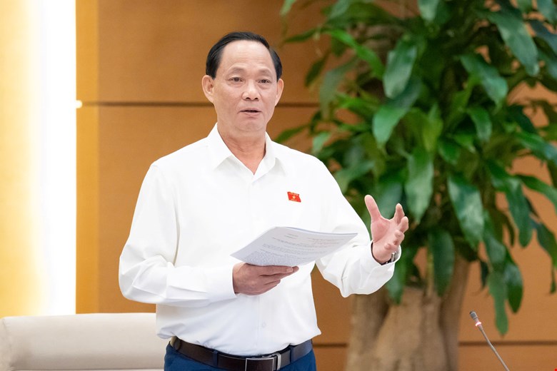 202510151001057149_z7117997738493_8c87f20814cc1b85de5889d35e4fcb23.jpg -0