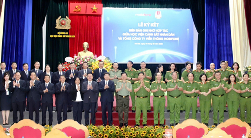 MobiFone và Học viện Cảnh sát nhân dân ký kết Biên bản ghi nhớ hợp tác toàn diện -1