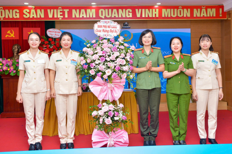 z7119020519451_eba4ff8d80d1850ff0efff53651e6132.jpeg -0