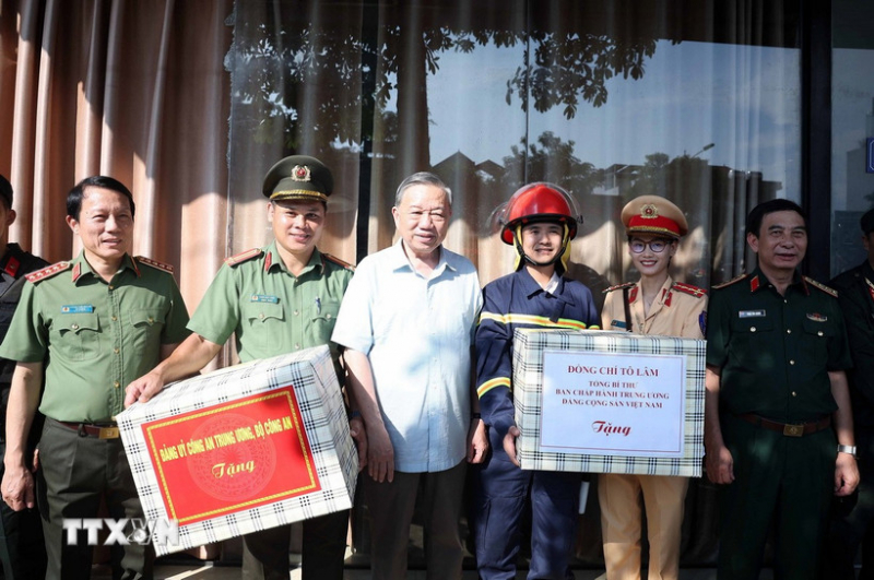 Tổng Bí thư Tô Lâm kiểm tra công tác khắc phục hậu quả bão, lụt tại Thái Nguyên -0