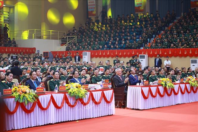 Thủ tướng Phạm Minh Chính dự Lễ kỷ niệm 80 năm Ngày truyền thống Lực lượng vũ trang Quân khu 5 -0