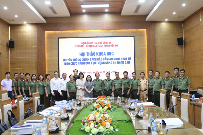 Hoàn thiện lý luận và nâng cao hiệu quả công tác truyền thông chính sách đảm bảo ANTT -0