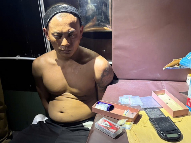 Chủ quán và nhân viên tổ chức cho khách “bay lắc” tại quán karaoke 