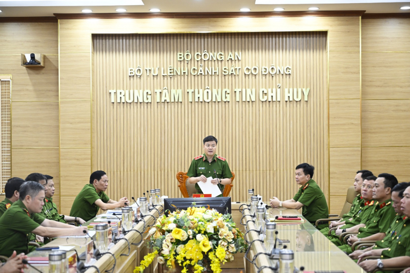 Bộ Tư lệnh CSCĐ quyên góp ủng hộ đồng bào bị thiệt hại do thiên tai -5