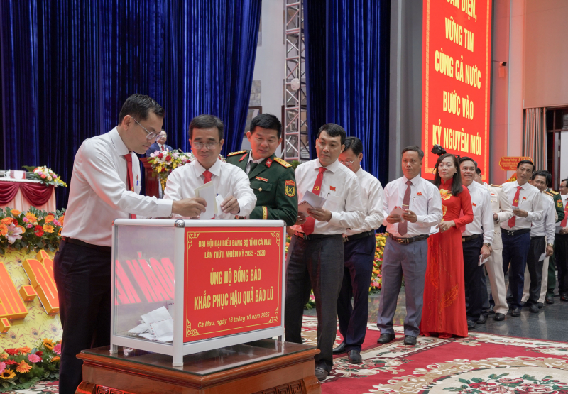 Cà Mau vận động hỗ trợ đồng bào bị thiệt hại do bão lũ -1