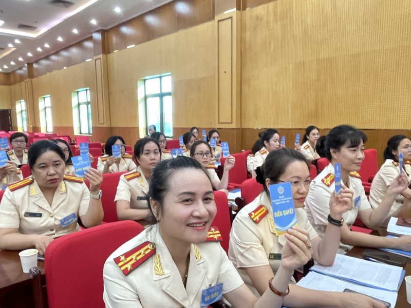 Phụ nữ Cục Y tế -0