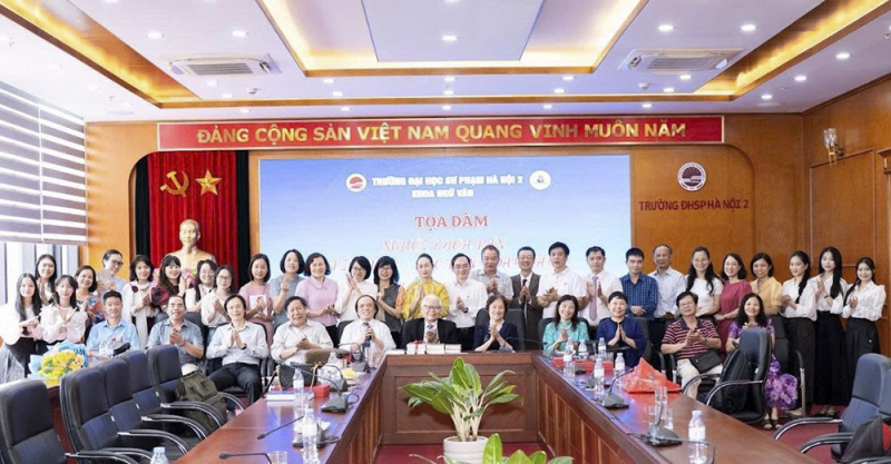 Có một “Văn mạch Xuân Hòa” -0