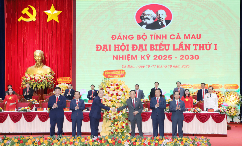 Đưa Cà Mau trở thành tỉnh giàu, mạnh từ biển -0