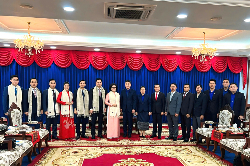 Tăng cường giao lưu, hợp tác giữa thanh niên, phụ nữ Bộ Công an Việt Nam và Bộ Công an Lào -0