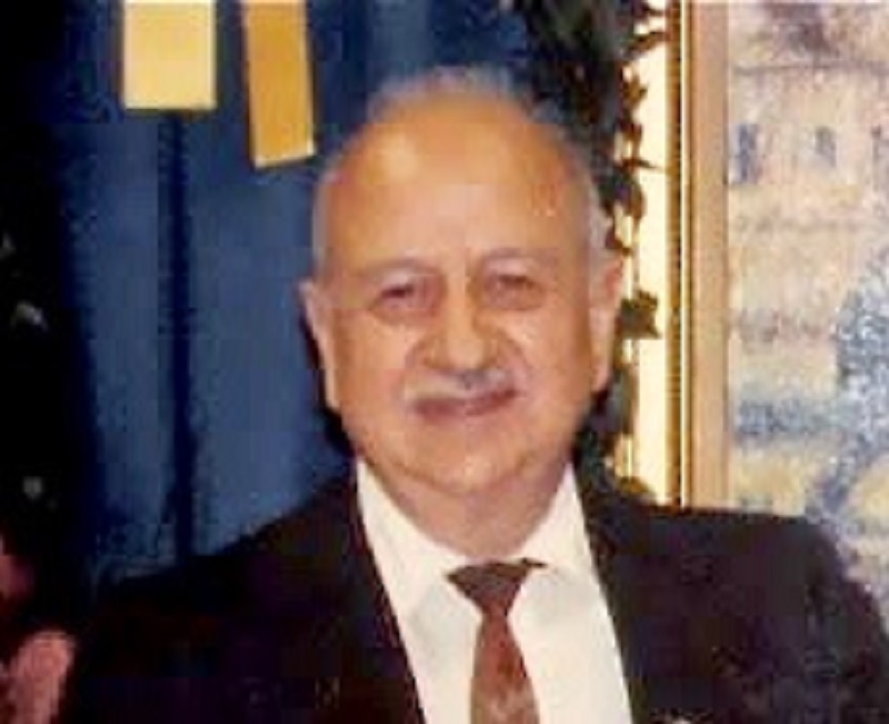 George Doundoulakis - khi điệp viên là nhà khoa học -0