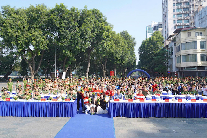 Công an Thủ đô cùng các nghệ sĩ phát động công trình