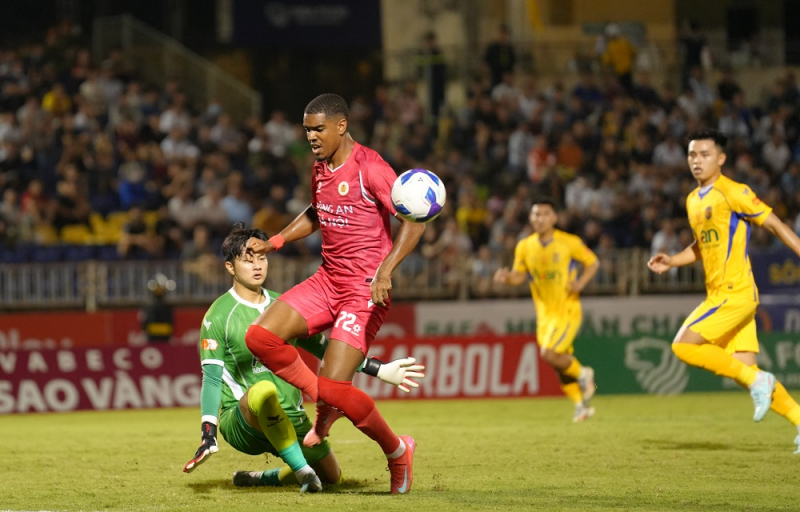 Công nghệ VAR khước từ hai bàn thắng của CLB Bóng đá Công an Hà Nội -0