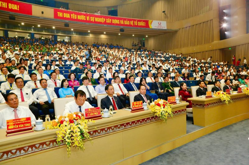Phó Chủ tịch nước Võ Thị Ánh Xuân dự Đại hội Thi đua yêu nước TP Hải Phòng lần thứ I -0