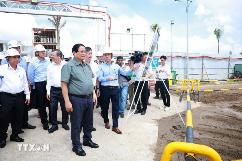 Thủ tướng Phạm Minh Chính kiểm tra, chỉ đạo xử lý các vướng mắc tại Cần Thơ -0