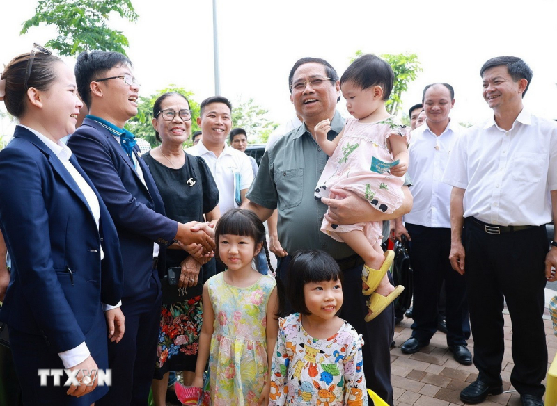 Thủ tướng Phạm Minh Chính kiểm tra, chỉ đạo xử lý các vướng mắc tại Cần Thơ -0