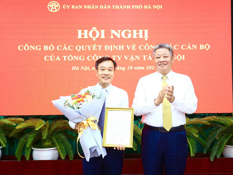 Tổng Công ty vận tải Hà Nội có thêm lãnh đạo mới -0