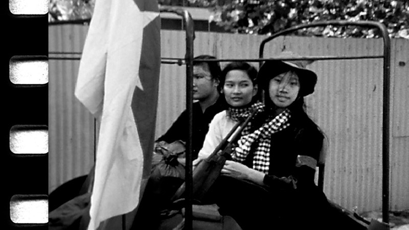 Phim tài liệu tìm đường ra rạp -0