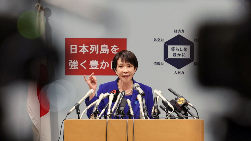 Từ tay trống nhạc rock đến nữ Thủ tướng đầu tiên của Nhật Bản -0