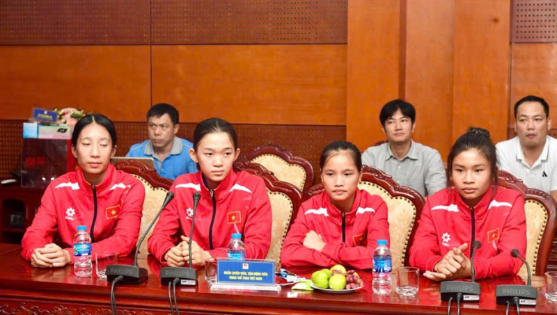 anh 3.jpg -2
