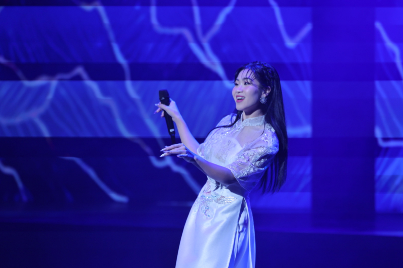 Trao toàn bộ tiền bán vé và vận động từ đêm nhạc “Hoa nở sau mưa” ủng hộ Cao Bằng -3