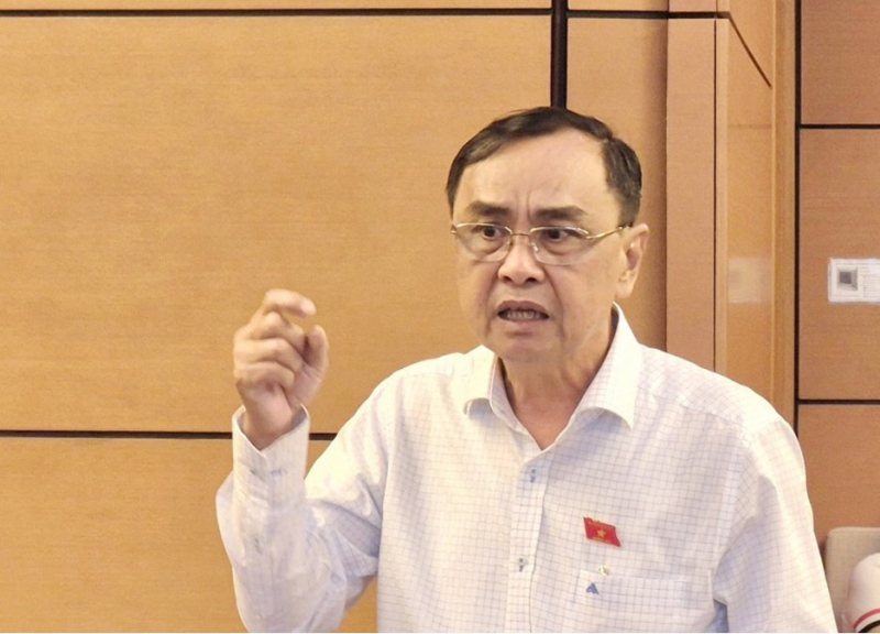 nguyễn minh hoàng.jpg -0