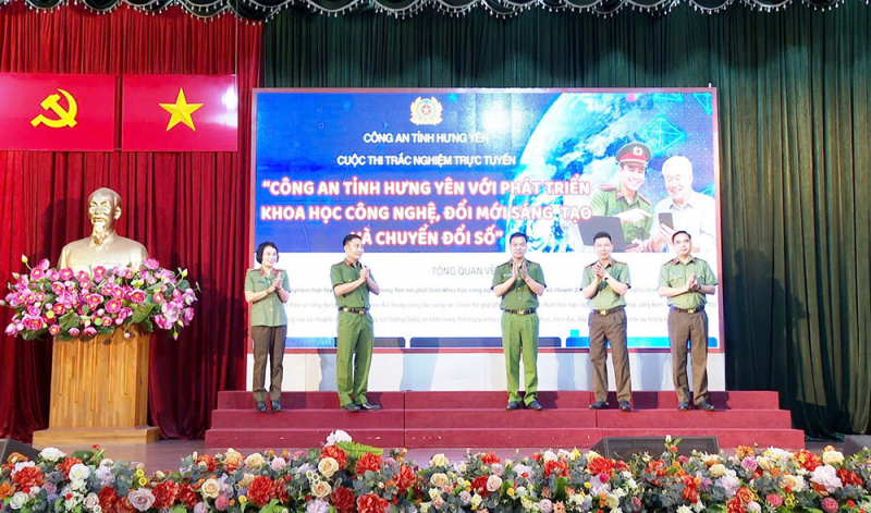 tuổi trẻ công an hưng yên sôi nổi hưởng ứng cuộc thi chuyển đổi số (1).jpg -0