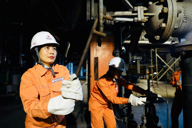 Nhiệt điện Quảng Ninh tổ chức các hoạt động ý nghĩa nhân ngày Phụ nữ Việt Nam -1