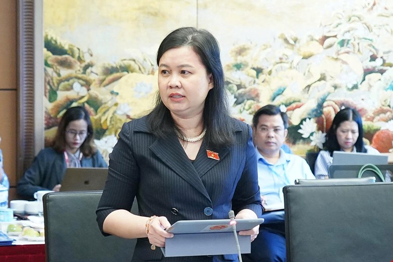 Đại biểu băn khoăn vấn đề xét tuyển, đề nghị có khung tiêu chí chung trong đánh giá viên chức -0