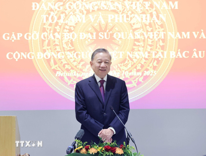 Tổng Bí thư Tô Lâm gặp gỡ cán bộ ĐSQ Việt Nam và cộng đồng người Việt tại Bắc Âu -0