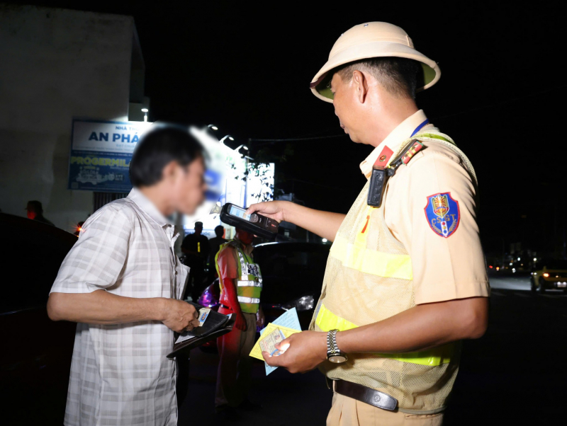 4 ngày xử phạt trên 1,5 tỷ đồng do vi phạm nồng độ cồn -1