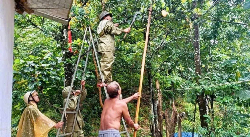 Đà Nẵng: Không có chủ trương chỉ đạo nghỉ làm việc, dừng hoạt động chợ từ chiều 22/10 do bão số 12.  -0