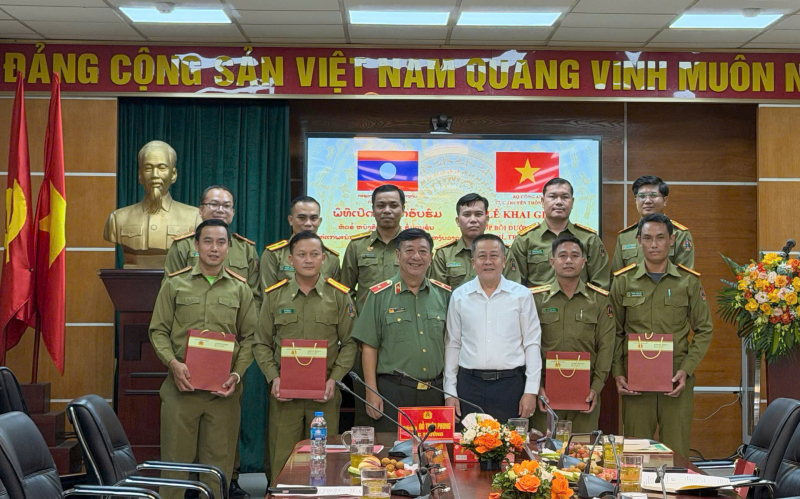 Nâng cao nghiệp vụ báo chí, truyền thông cho cán bộ, Bộ Công an Lào -0