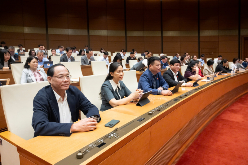 202510230849091572_z7145943795723_4ac377565ebd8e2d194c8605d91ba8ad.jpg -0