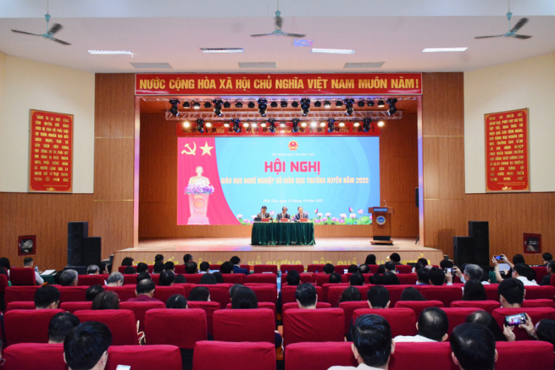 Arranging and planning the network of vocational training institutions linked to the labor market -0