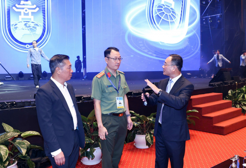 Chủ tịch nước Lương Cường chỉ đạo tổng duyệt Lễ mở ký Công ước Hà Nội -0