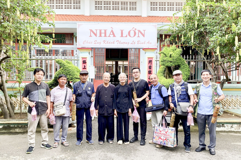 Nhà Lớn - Long Sơn: Nơi cái sống và cái chết giao hòa -0