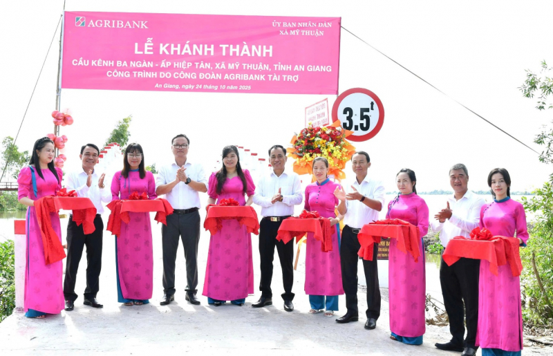 Khánh thành cầu nông thôn ở An Giang do Agribank tài trợ -0
