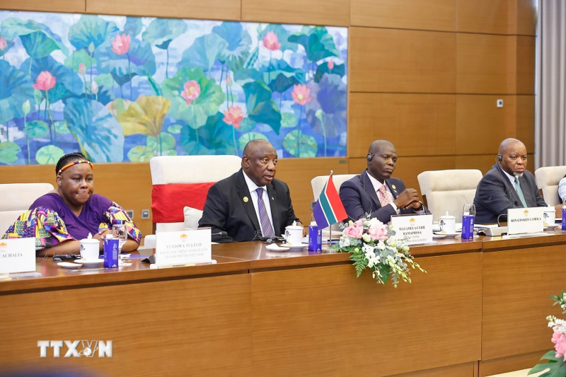 Chủ tịch Quốc hội hội kiến Tổng thống Nam Phi Matamela Cyril Ramaphosa -0