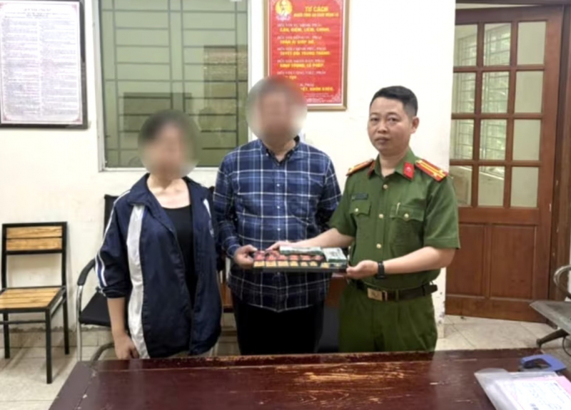 Giải cứu nữ sinh bị lừa phá két sắt lấy tiền vàng của gia đình