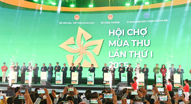 Khai mạc Hội chợ Mùa Thu lần thứ nhất năm 2025 -0