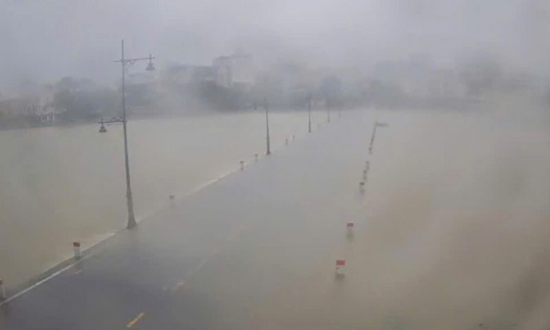 3 hồ thủy lợi, thủy điện lớn nhất Huế đồng loạt tăng lượng điều tiết nước về hạ du -0