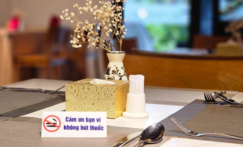 Nâng cao nhận thức cho du khách về lợi ích của môi trường không khói thuốc -0